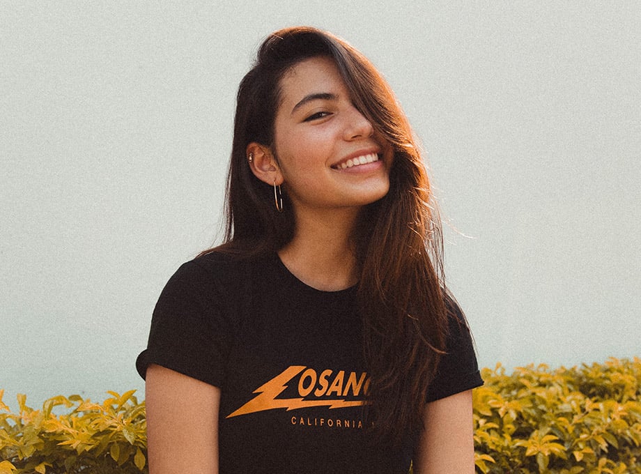 Why Fabric Matters: Cotton vs Bamboo vs Elastane in Modern Activewear